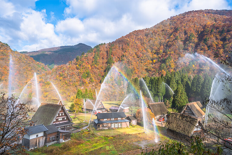 「Rainbow Shower」 ovirom さん